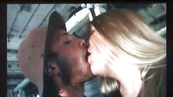 Leidenschaftlicher Analdildokurs mit Peggy reife hausfrauen bumsen und Era