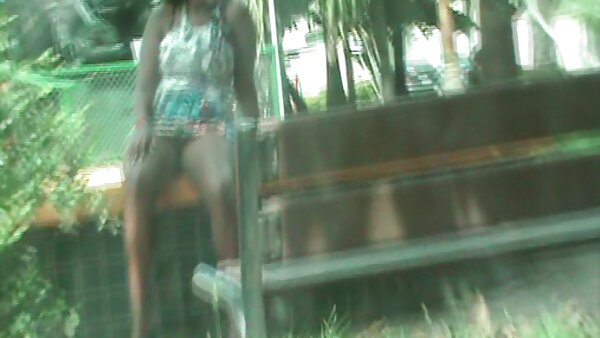 Schlanke und dreckige hausfrauensex privat brünette Schlampe im Doggystyle gebumst