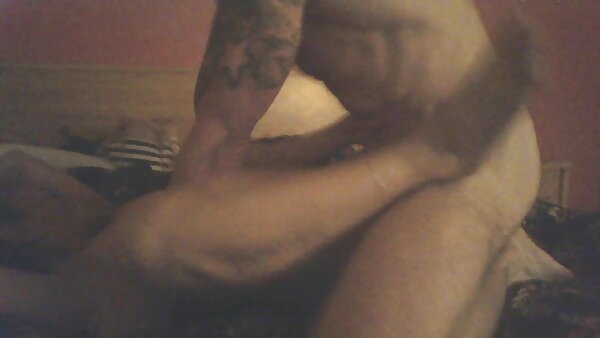 Heiße vollbusige Blondine Milan wird in der reife hausfrauen privat Kutsche gefickt