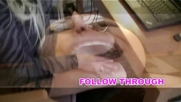 Lüsterne Lesben ölen sich gegenseitig umwerfende hausfrauen sexkontakte Körper ein und ficken Fotzen mit Sexspielzeug