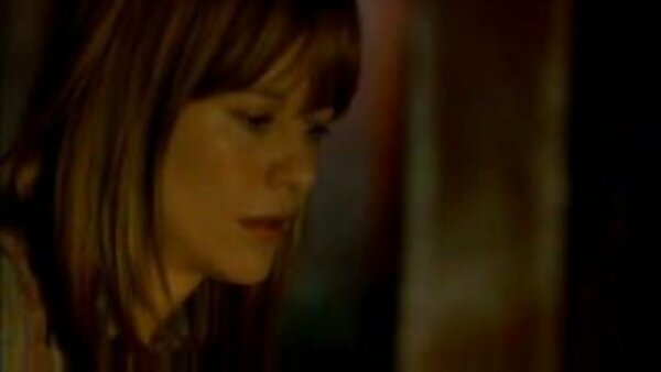 Zwei heiße reife hausfrauen gratis Blondinen lutschen einen großen Schwanz ihres Freundes