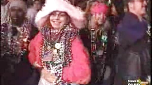 Was diese wohlgeformte Verführerin will, erotische hausfrauen ist ein großer schwarzer Schwanz