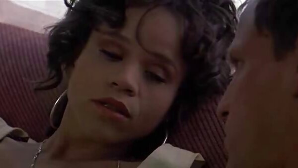 Süßer Teenie lutscht Schwanz aus sextreffen hausfrauen Milfs Fotze