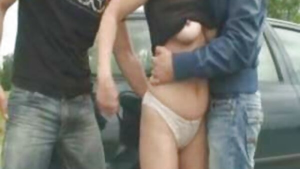 Die japanische Bombe Natsuki geile hausfrauen sex Yoshinaga gibt dem versauten Freund Facesitting