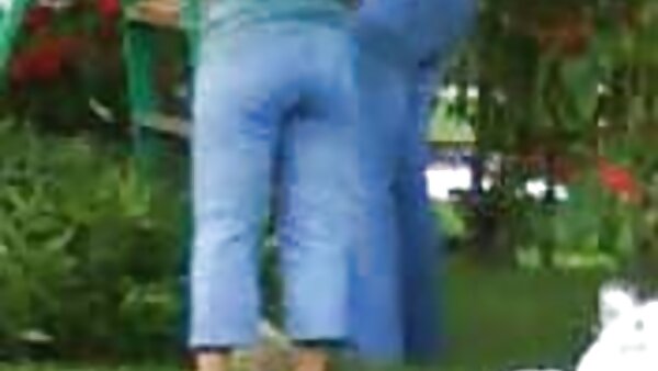 Hurenfrau A J Estrada trifft sich mit hausfrauensex gratis geilem Nachbarn vor Cuckold-Ehemann