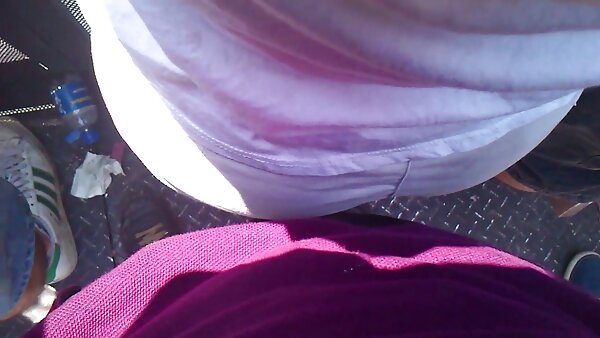 Dralle schwarzhaarige Sexbombe hausfrau hat sex hat netten Fetischsex mit ihrem Freak