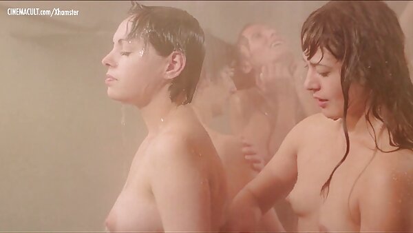 Blonde bekommt ihr Analloch in Doggystellung hart gerammt kostenloser hausfrauensex