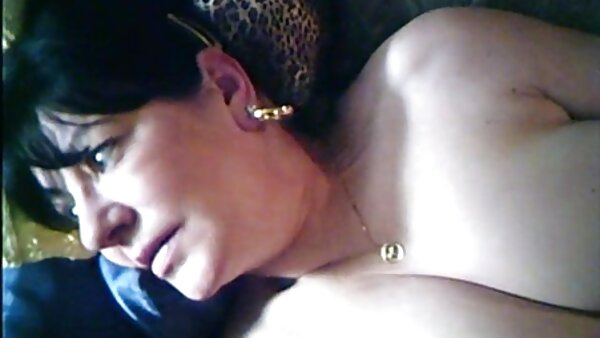 Zwei enge hausfrauen sextreffen Blondinen Aleska Diamond und Blue Angel lecken Fotzen