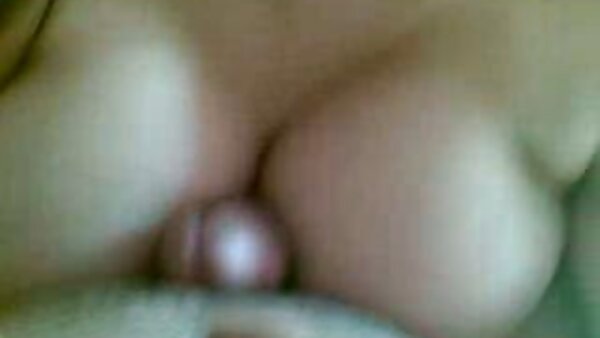 Charmante Lesben ficken sich gegenseitig mit ihrem sextreffen hausfrauen Sexspielzeug