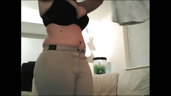 Die vollbusige asiatische Milf Nao Kato fingert die Muschi und gibt einen Blowjob unter der Dusche bbw hausfrauen