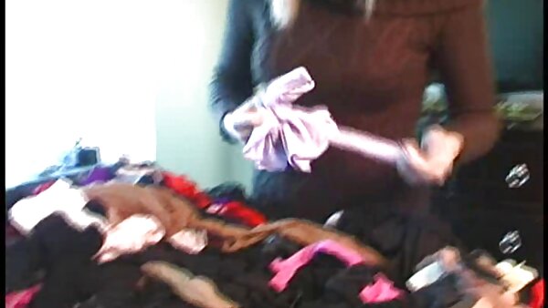 Reena Sky genießt Schwänze geile hausfrau will sex in Reitstellung.