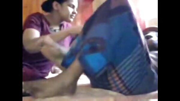 Versauter mexikanischer Hengst Doggy fickt süße hausfrauen chat Brünette Adrianna Deville