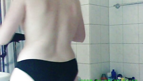 Langhaarige sexy Brünette private hausfrauen sex mit göttlichen Beinen Anna Morna wird doggy gefickt