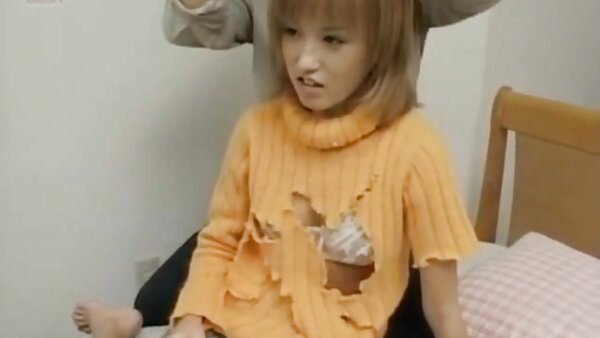 Russische Stiefgeschwister haben dreckigen nackte junge hausfrauen Analsex direkt in der Küche