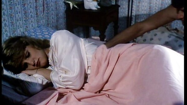 Die geile sex hausfrau schwarze Tussi Loni Legend fickt mit einem Weißen